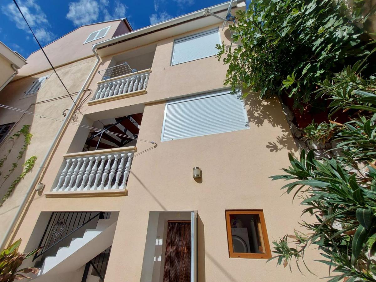 Sweet Sea Apartments Pakoštane Exterior foto